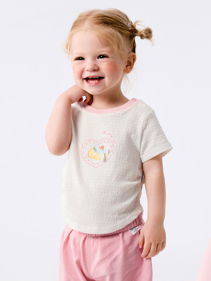 Raw White Baby Girl Round V-Neck Short-Sleeved T-Shirt