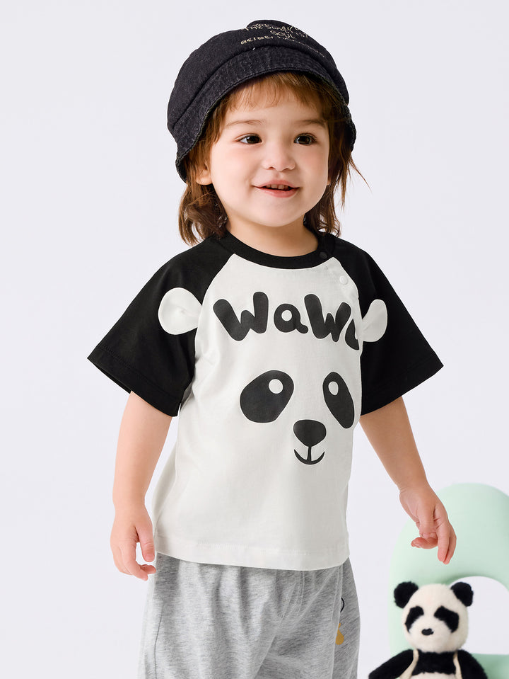 Black Baby Unisex Round V-Neck Short-Sleeved T-Shirt