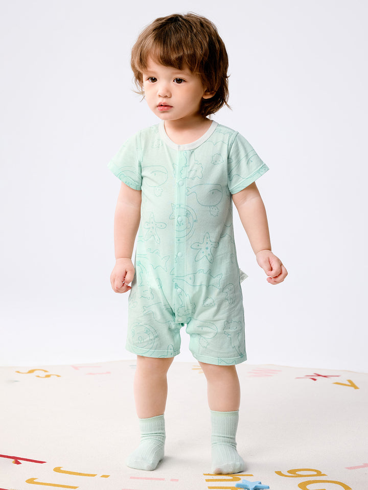 Green Baby Unisex Baby Underwear Suit In A Straight Open Jumpsuit